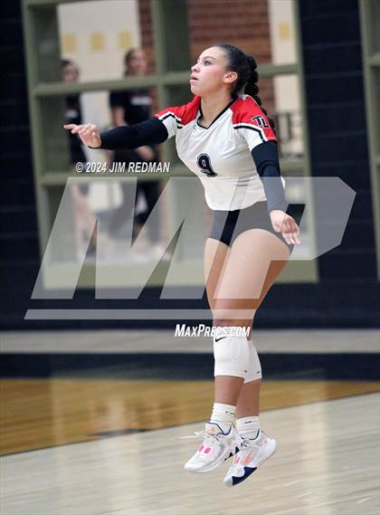 Thumbnail 2 in Tyler Legacy @ Royse City photogallery.