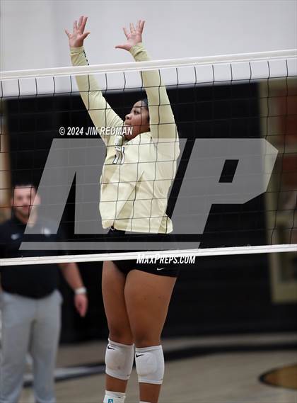 Thumbnail 1 in Tyler Legacy @ Royse City photogallery.
