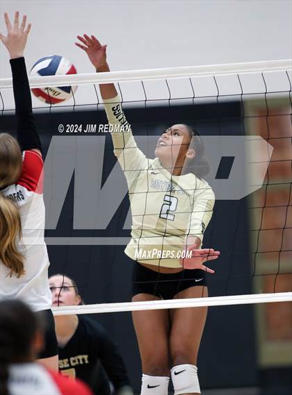 Thumbnail 2 in Tyler Legacy @ Royse City photogallery.