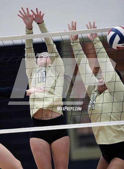 Thumbnail 1 in Tyler Legacy @ Royse City photogallery.