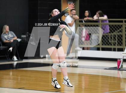 Thumbnail 1 in Tyler Legacy @ Royse City photogallery.