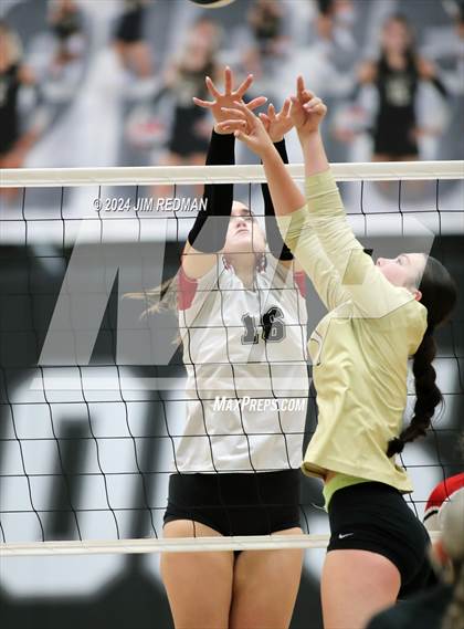 Thumbnail 3 in Tyler Legacy @ Royse City photogallery.