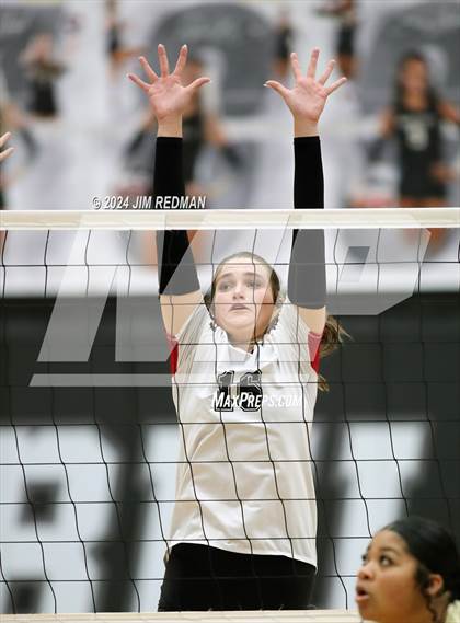 Thumbnail 3 in Tyler Legacy @ Royse City photogallery.