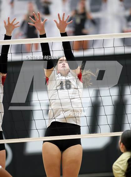 Thumbnail 3 in Tyler Legacy @ Royse City photogallery.