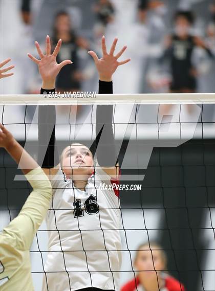 Thumbnail 3 in Tyler Legacy @ Royse City photogallery.