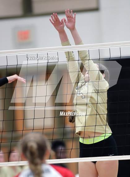 Thumbnail 2 in Tyler Legacy @ Royse City photogallery.