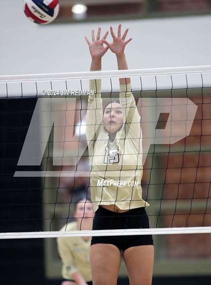 Thumbnail 1 in Tyler Legacy @ Royse City photogallery.