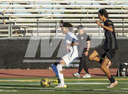 Thumbnail 3 in El Segundo @ Peninsula photogallery.