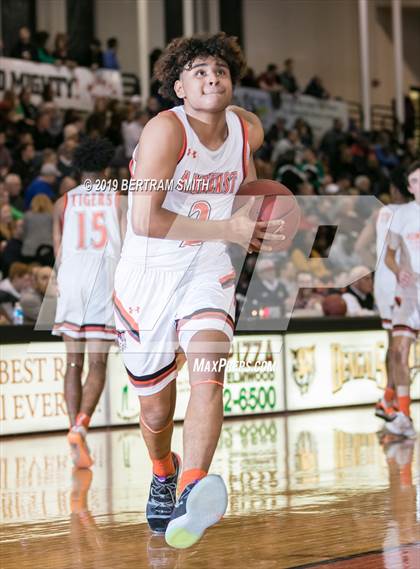 Thumbnail 3 in Lewiston-Porter @ Amherst Central (Section 6 Class A-1 Final) photogallery.