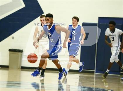 Thumbnail 1 in El Camino Real vs. San Gabriel Academy photogallery.