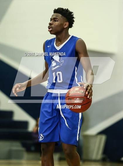 Thumbnail 1 in El Camino Real vs. San Gabriel Academy photogallery.