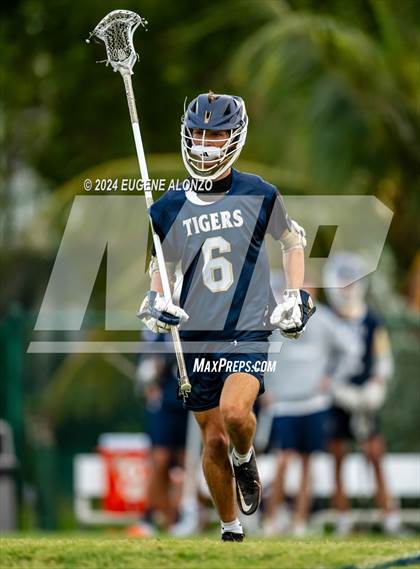 Thumbnail 3 in Holy Trinity Episcopal Academy @ St. Edward’s (Scrimmage) photogallery.