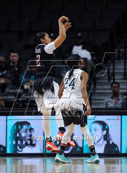 Thumbnail 2 in Jordan Brand Classic (Girls Game) photogallery.