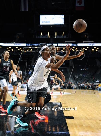 Thumbnail 2 in Jordan Brand Classic (Girls Game) photogallery.