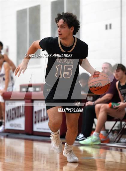 Thumbnail 1 in Willis vs. Magnolia West (Doghouse Invitational) photogallery.