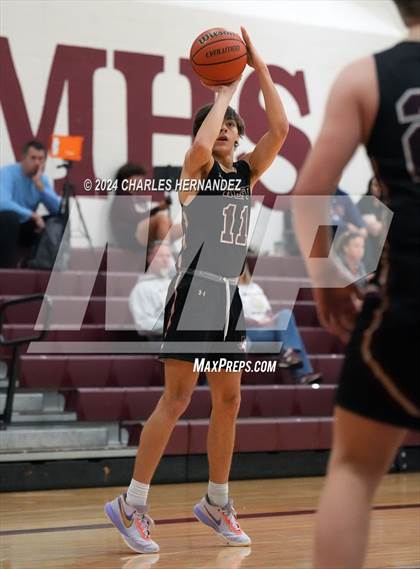 Thumbnail 1 in Willis vs. Magnolia West (Doghouse Invitational) photogallery.