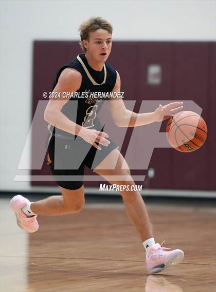 Thumbnail 1 in Willis vs. Magnolia West (Doghouse Invitational) photogallery.