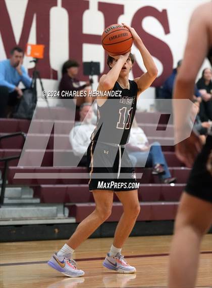 Thumbnail 2 in Willis vs. Magnolia West (Doghouse Invitational) photogallery.