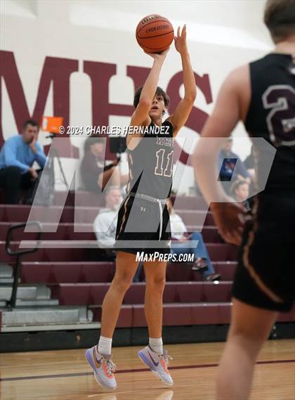 Thumbnail 2 in Willis vs. Magnolia West (Doghouse Invitational) photogallery.
