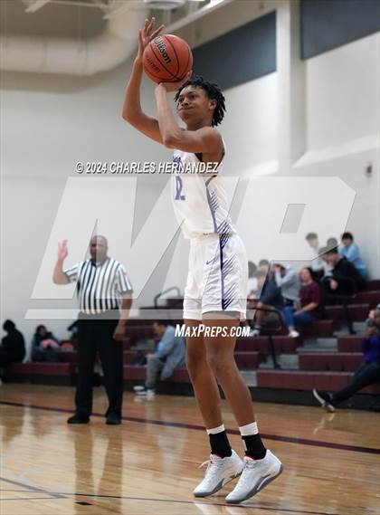 Thumbnail 1 in Willis vs. Magnolia West (Doghouse Invitational) photogallery.