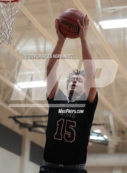 Thumbnail 2 in Willis vs. Magnolia West (Doghouse Invitational) photogallery.