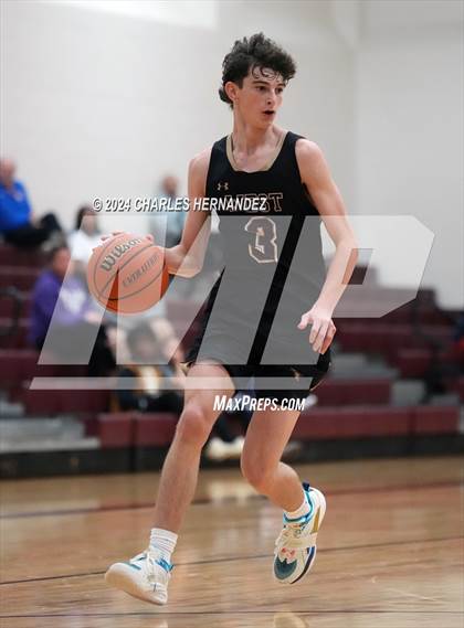Thumbnail 2 in Willis vs. Magnolia West (Doghouse Invitational) photogallery.