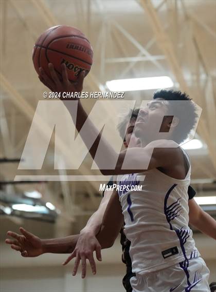 Thumbnail 3 in Willis vs. Magnolia West (Doghouse Invitational) photogallery.