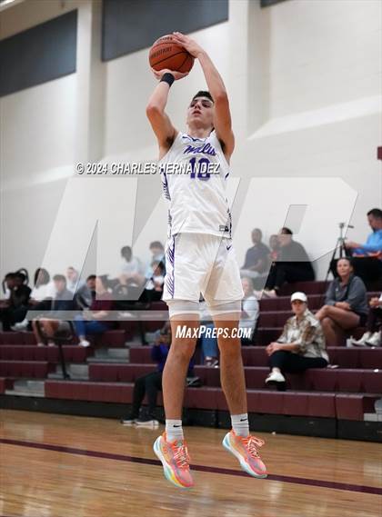 Thumbnail 2 in Willis vs. Magnolia West (Doghouse Invitational) photogallery.