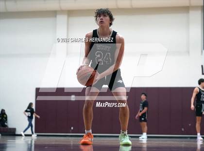 Thumbnail 1 in Willis vs. Magnolia West (Doghouse Invitational) photogallery.