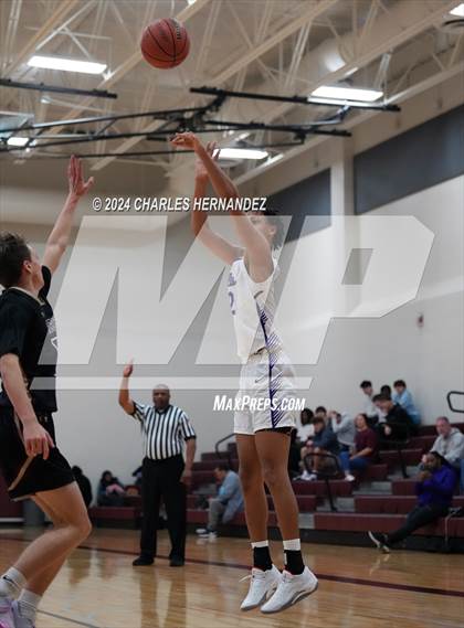 Thumbnail 2 in Willis vs. Magnolia West (Doghouse Invitational) photogallery.
