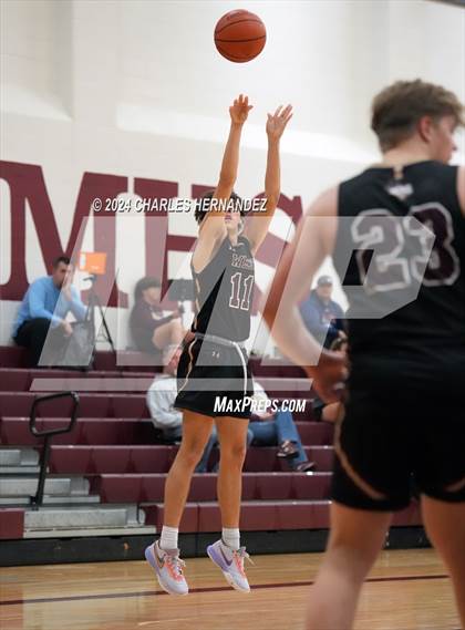 Thumbnail 1 in Willis vs. Magnolia West (Doghouse Invitational) photogallery.