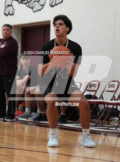 Thumbnail 2 in Willis vs. Magnolia West (Doghouse Invitational) photogallery.