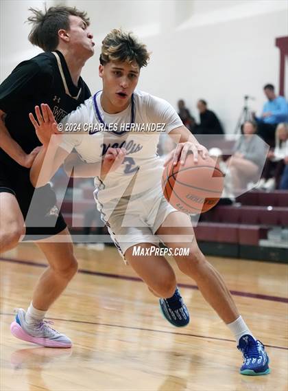 Thumbnail 2 in Willis vs. Magnolia West (Doghouse Invitational) photogallery.