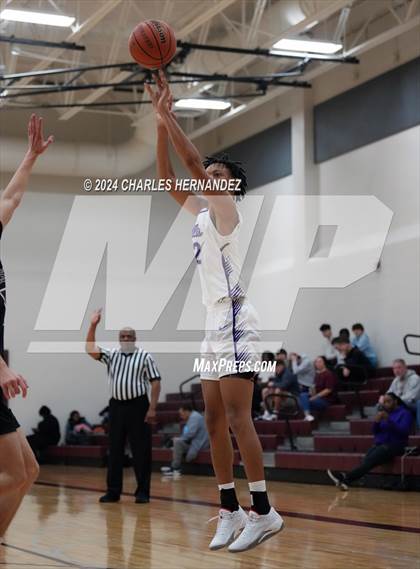 Thumbnail 1 in Willis vs. Magnolia West (Doghouse Invitational) photogallery.