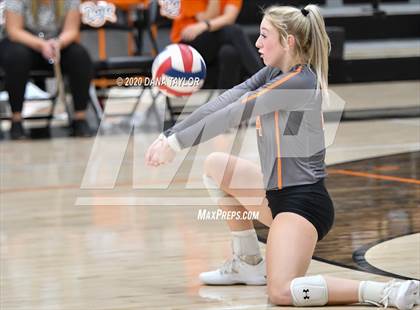 Thumbnail 2 in Argyle @ Springtown photogallery.