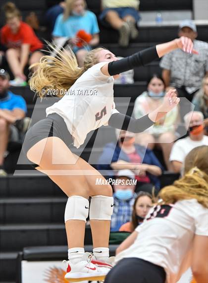 Thumbnail 2 in Argyle @ Springtown photogallery.