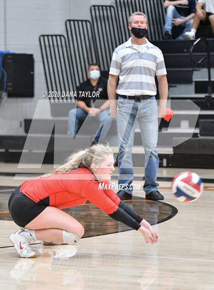 Thumbnail 1 in Argyle @ Springtown photogallery.
