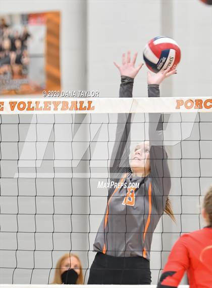 Thumbnail 3 in Argyle @ Springtown photogallery.