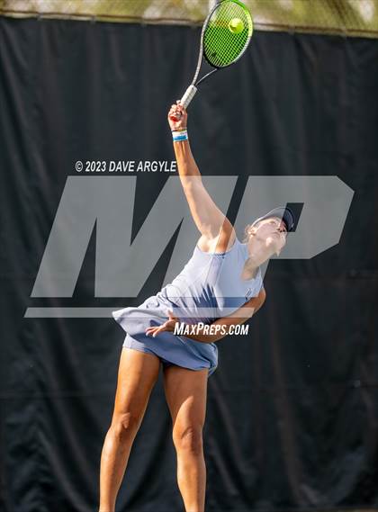 Thumbnail 3 in UHSAA 6A Semifinals photogallery.