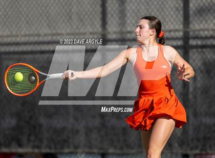 Thumbnail 2 in UHSAA 6A Semifinals photogallery.