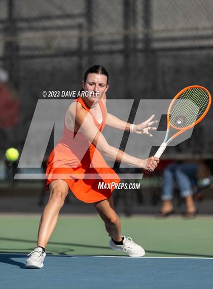 Thumbnail 3 in UHSAA 6A Semifinals photogallery.