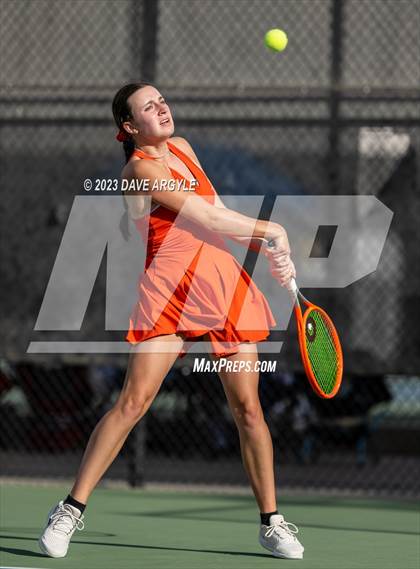 Thumbnail 2 in UHSAA 6A Semifinals photogallery.