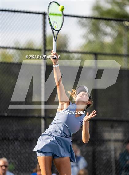 Thumbnail 3 in UHSAA 6A Semifinals photogallery.