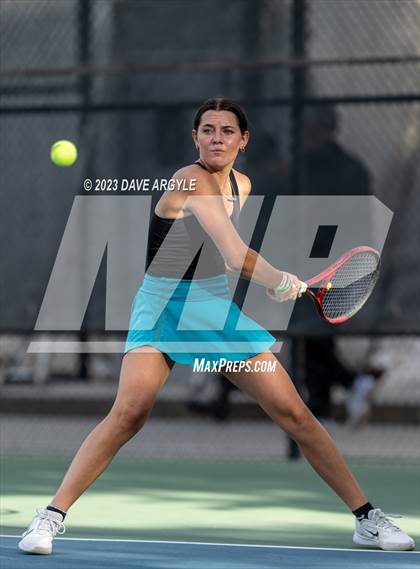 Thumbnail 2 in UHSAA 6A Semifinals photogallery.
