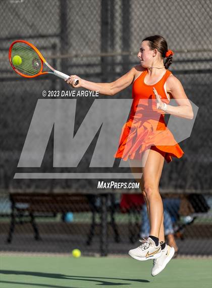 Thumbnail 3 in UHSAA 6A Semifinals photogallery.