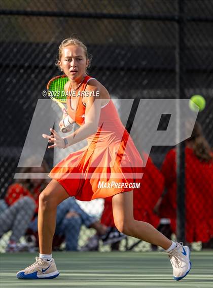 Thumbnail 2 in UHSAA 6A Semifinals photogallery.