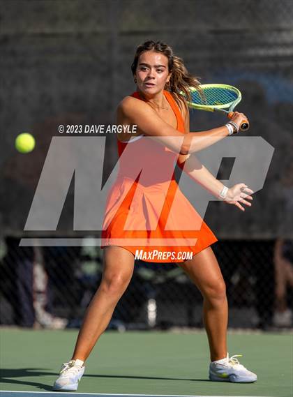 Thumbnail 2 in UHSAA 6A Semifinals photogallery.
