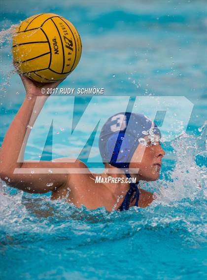 Thumbnail 2 in Rancho Bernardo vs Claremont photogallery.