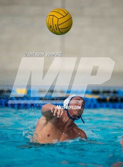 Thumbnail 2 in Rancho Bernardo vs Claremont photogallery.