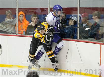 Thumbnail 2 in Oakville vs. Christian Brothers photogallery.